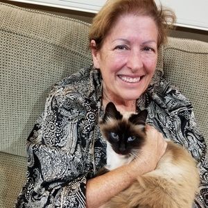 Meet your Posher, Linda